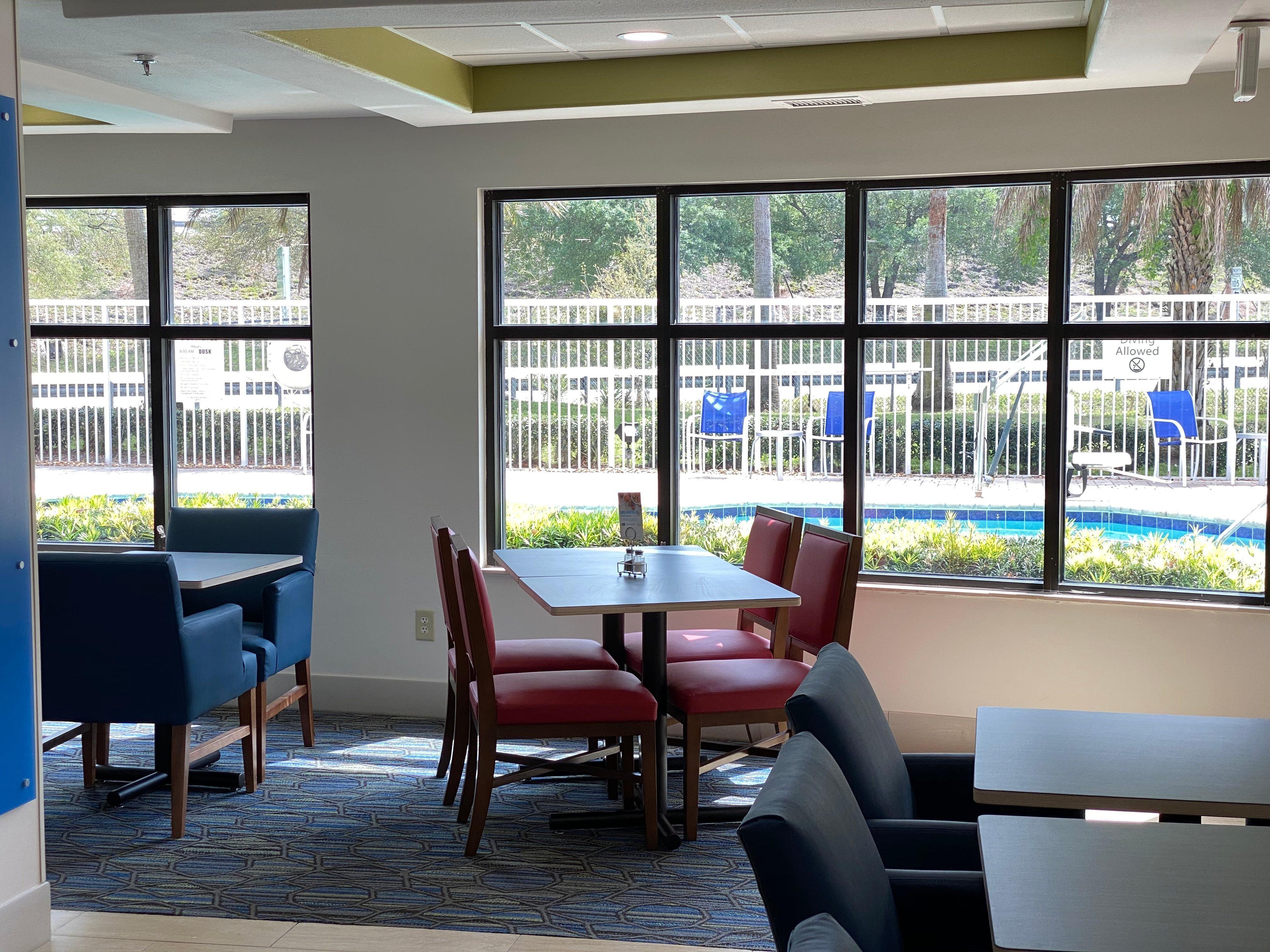 Holiday Inn Express Hotel & Suites Jacksonville-Blount Island By Ihg Exterior photo