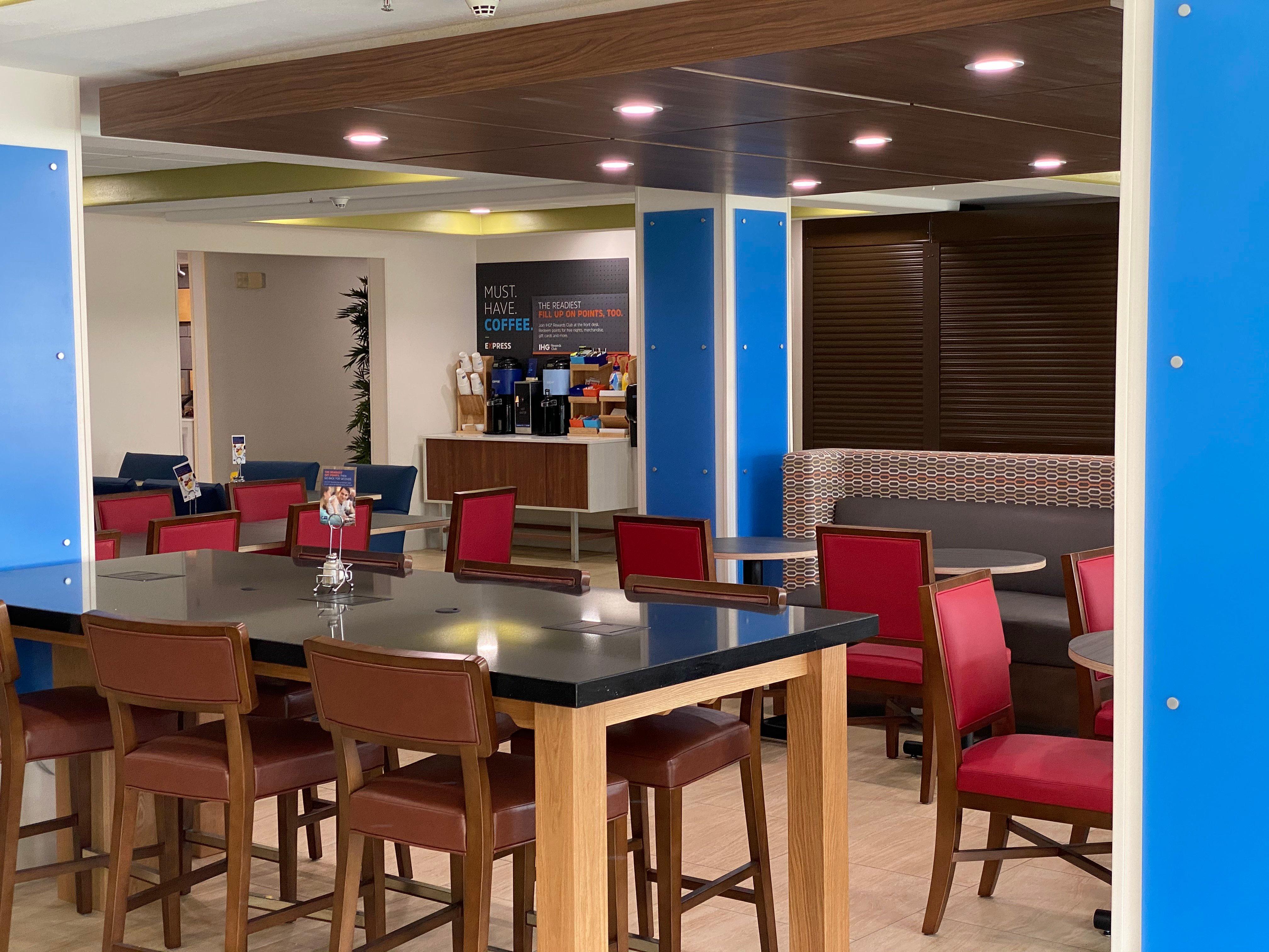 Holiday Inn Express Hotel & Suites Jacksonville-Blount Island By Ihg Exterior photo