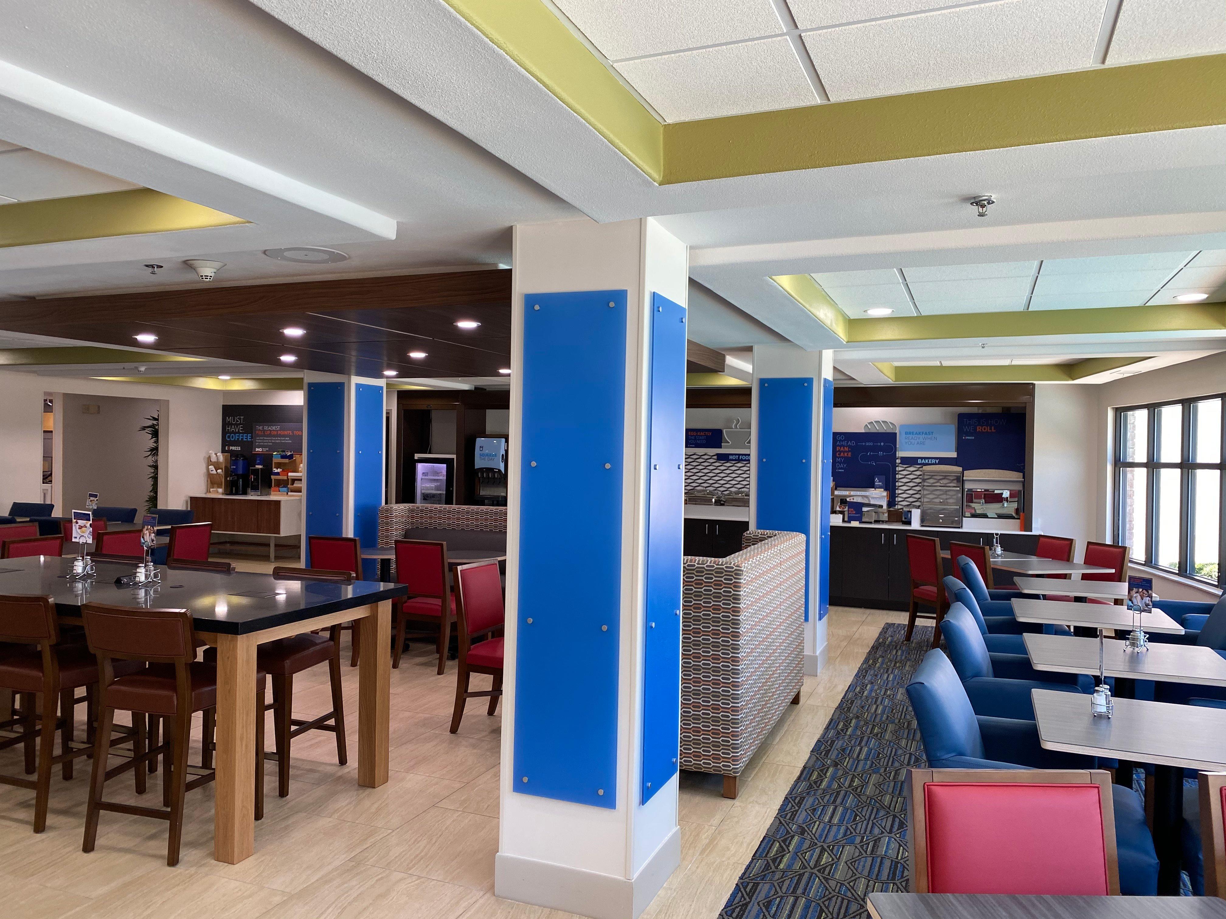 Holiday Inn Express Hotel & Suites Jacksonville-Blount Island By Ihg Exterior photo