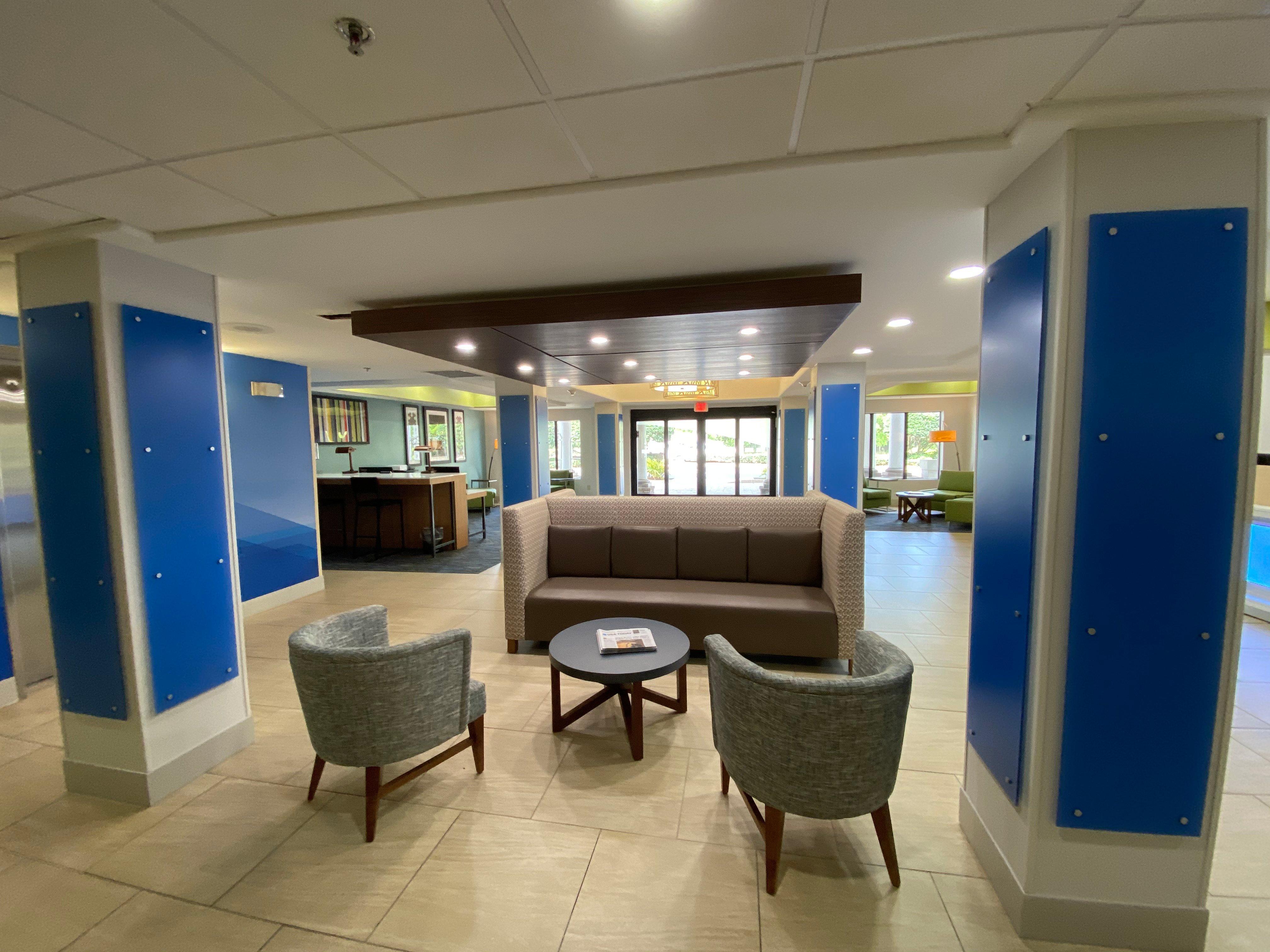Holiday Inn Express Hotel & Suites Jacksonville-Blount Island By Ihg Exterior photo