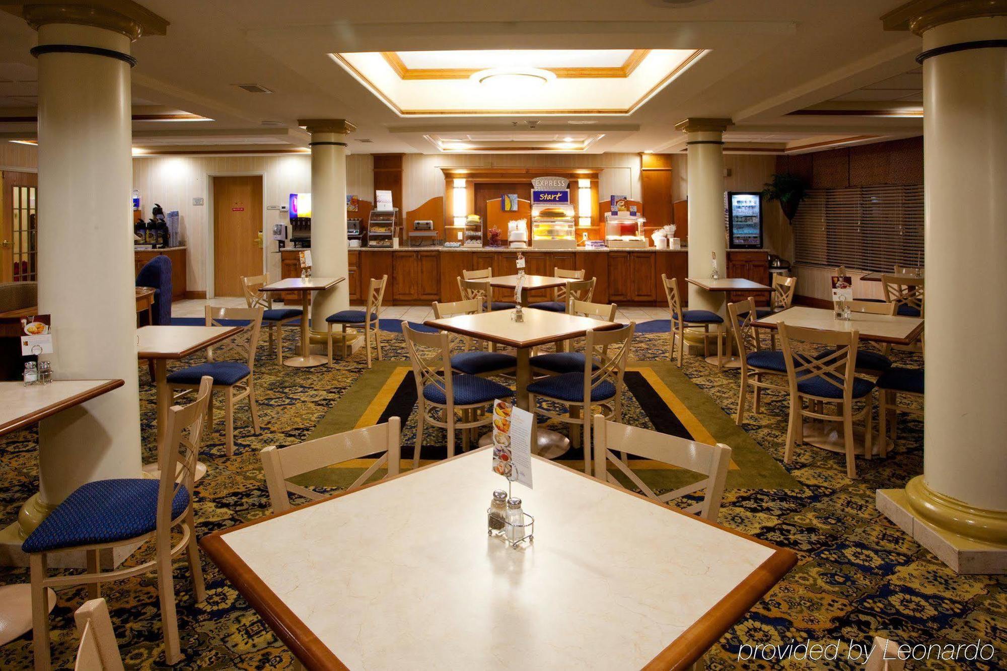 Holiday Inn Express Hotel & Suites Jacksonville-Blount Island By Ihg Restaurant photo